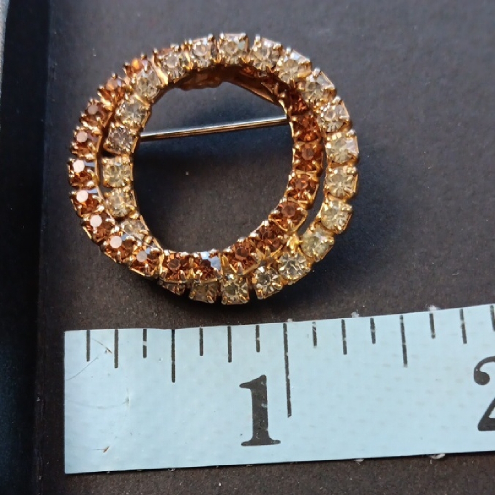 Vintage Rhinestone Brooch Pin - Picture 3 of 3